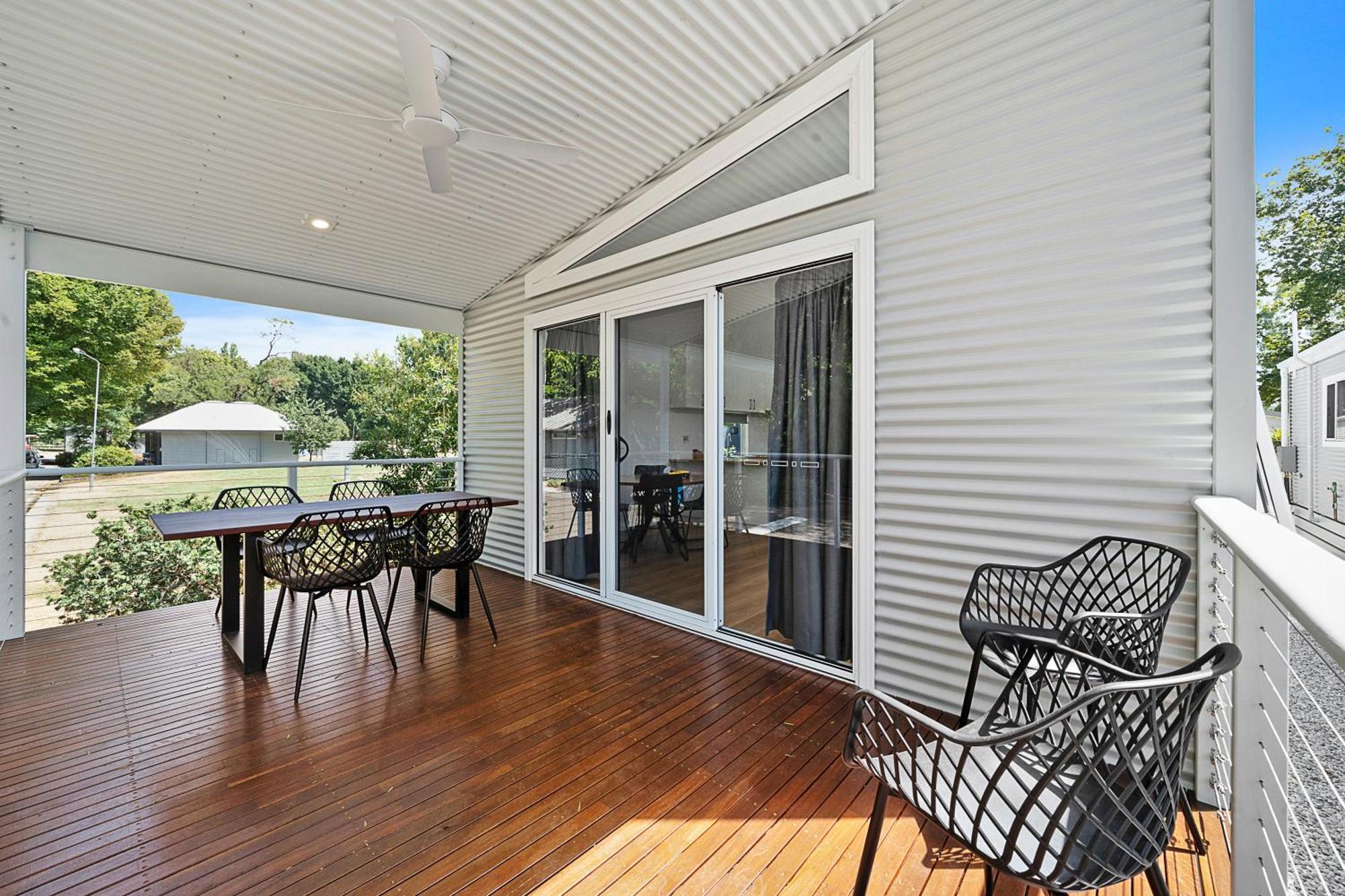 Myrtleford Holiday Park מראה חיצוני תמונה